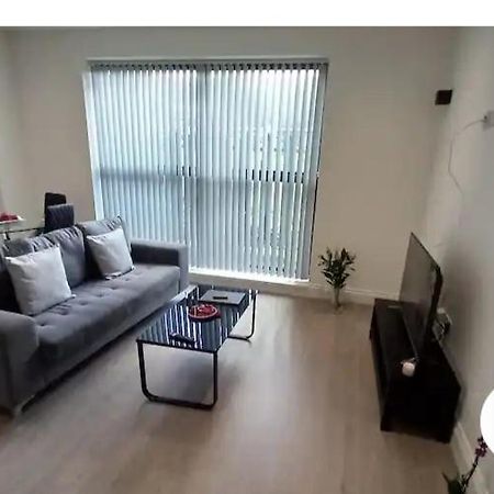 Cozy 2 Bedrooms Apartment Canvey Island Exterior photo